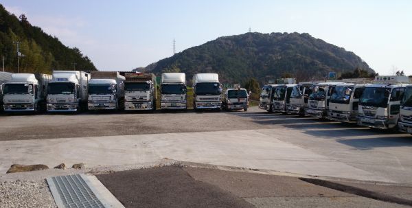 重機・車輌 - 株式会社四国工営